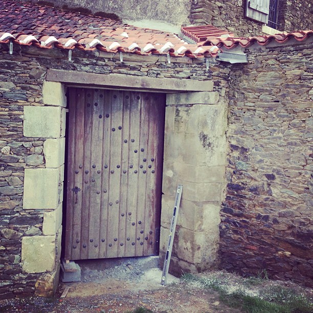 La porte est posée