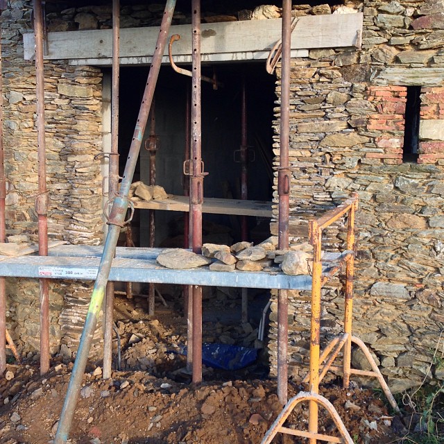 Ouverture de la porte fenêtre du gîte Quatrain terminée