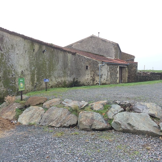 Parking gîte Alexandrin