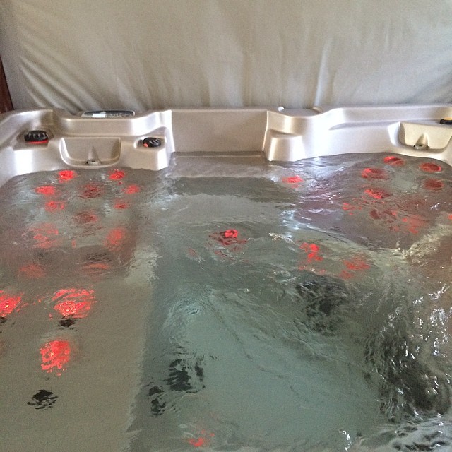 Le spa fonctionne à nouveau, SAV Arctic Spas hyper performant