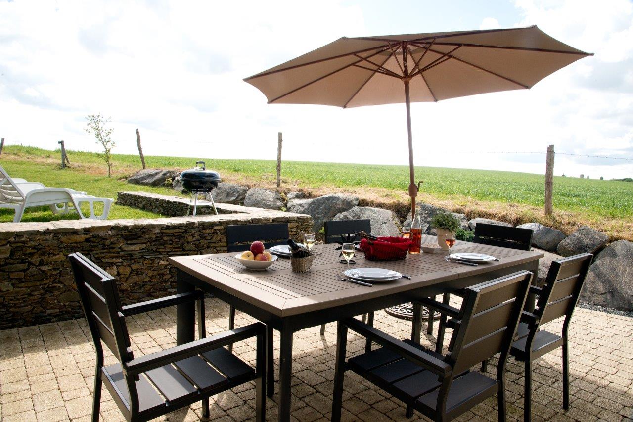 Vendée terrasse Quatrain La Bréjolière